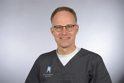 Hr. Dr. Voßkühler